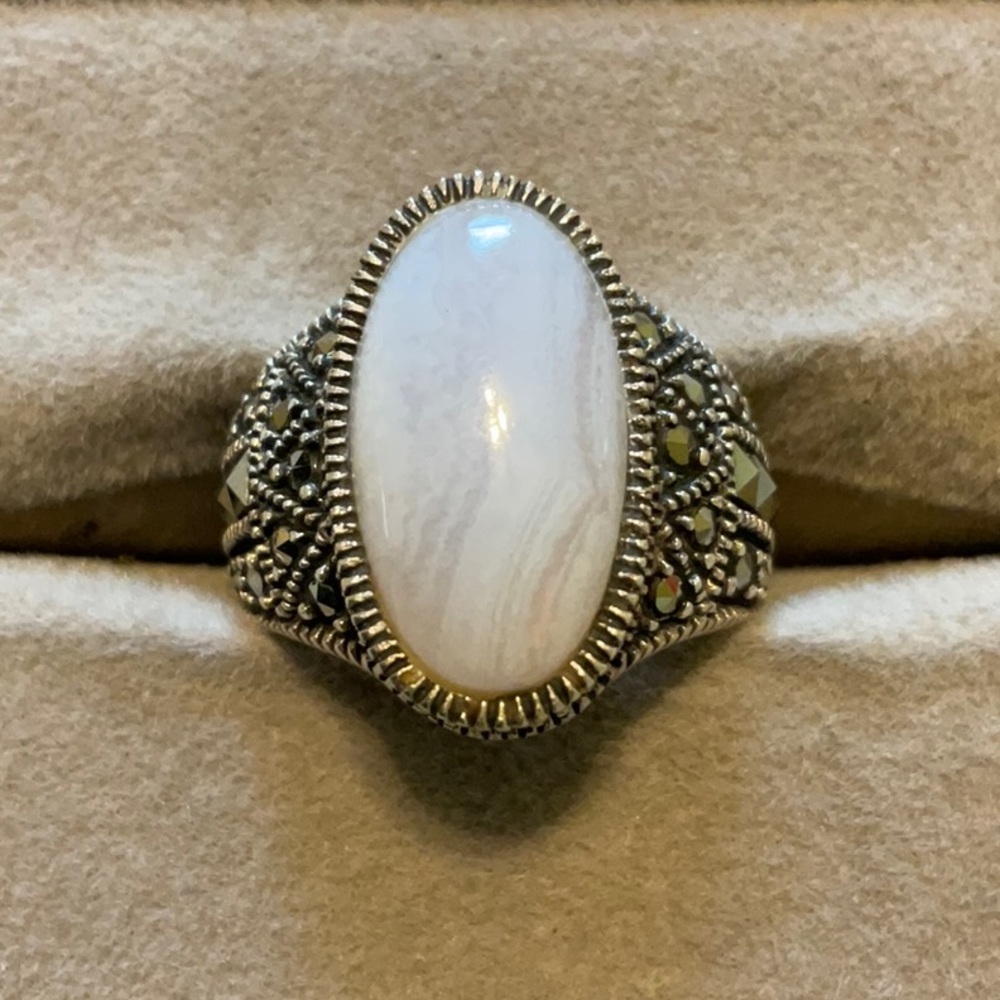 Elegant Sterling Silver and Blue Lace Agate  Ring